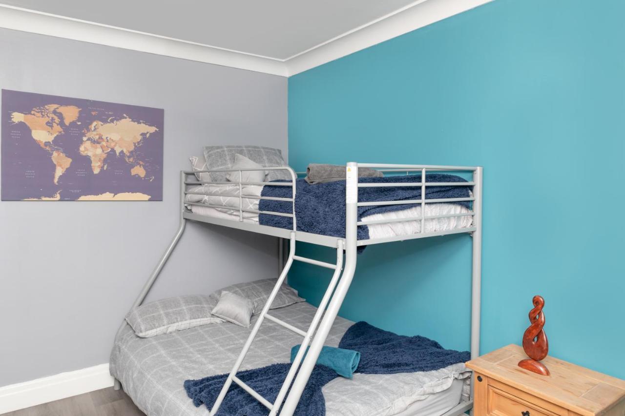 Leeds City Centre Spacious House Free Parking And Wi-Fi Exteriör bild