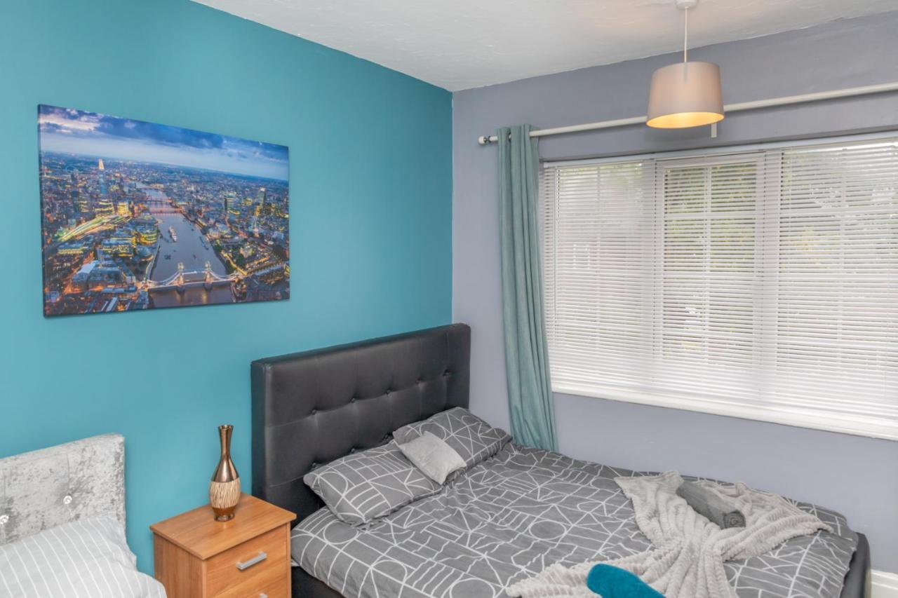 Leeds City Centre Spacious House Free Parking And Wi-Fi Exteriör bild