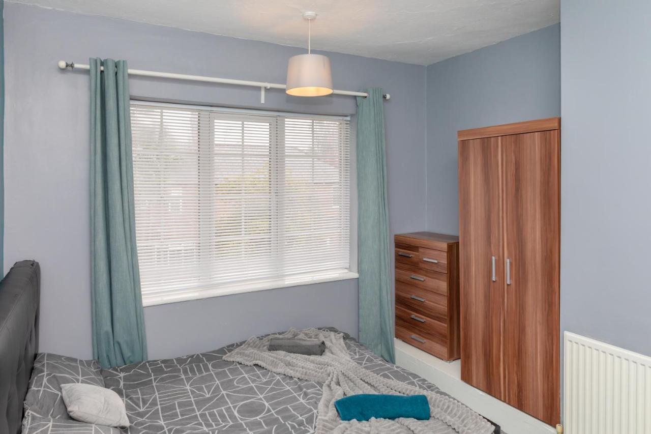 Leeds City Centre Spacious House Free Parking And Wi-Fi Exteriör bild