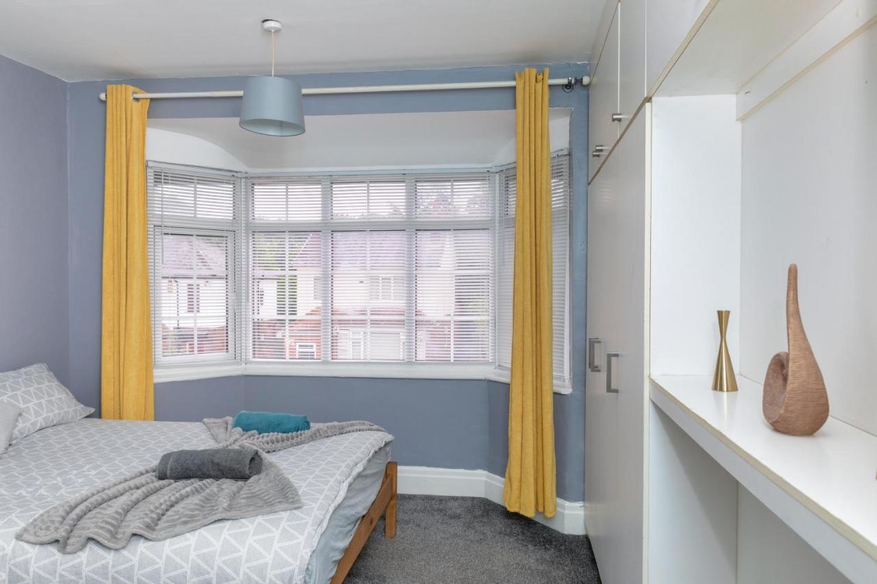 Leeds City Centre Spacious House Free Parking And Wi-Fi Exteriör bild
